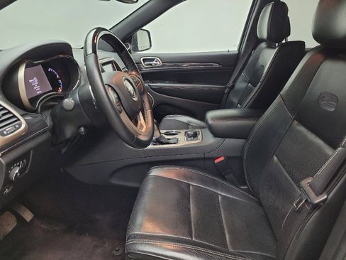 Used 2017 Jeep Grand Cherokee Overland AWD/4WD image 17