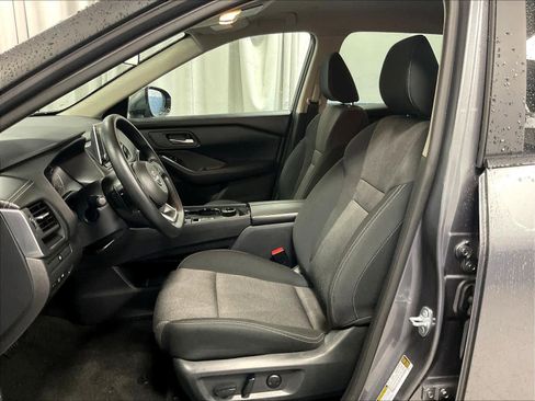 Certified 2024 Nissan Rogue SV image 10