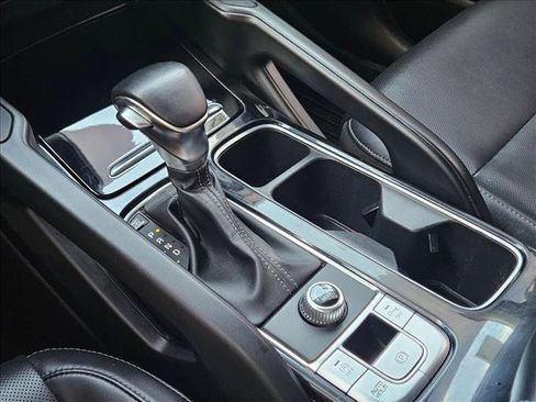 Used 2022 Kia Telluride S FWD image 12
