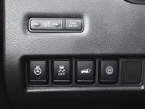 Used 2022 Nissan Murano SL w/ Cargo Package image 12