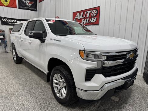 Used 2022 Chevrolet Silverado 1500 LT image 4
