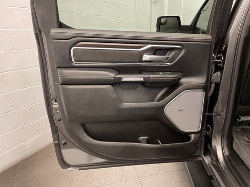 Certified 2025 RAM 1500 Laramie w/ Night Edition image 27