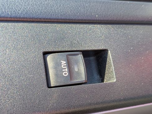 Used 2023 Toyota 4Runner SR5 Premium w/ Moonroof Package RWD image 30