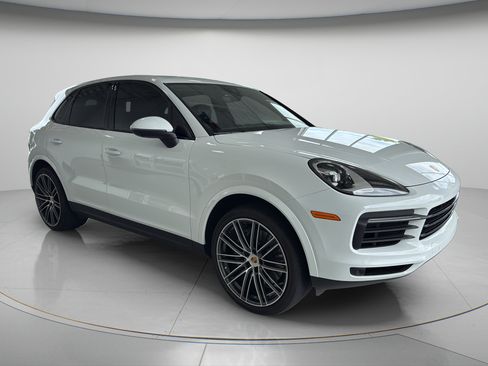 Used 2021 Porsche Cayenne S AWD/4WD image 6