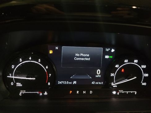 Used 2021 Lincoln Corsair AWD w/ Equipment Group 101A image 23