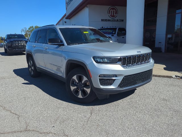 Used 2024 Jeep Grand Cherokee Limited 4xe AWD/4WD image 3