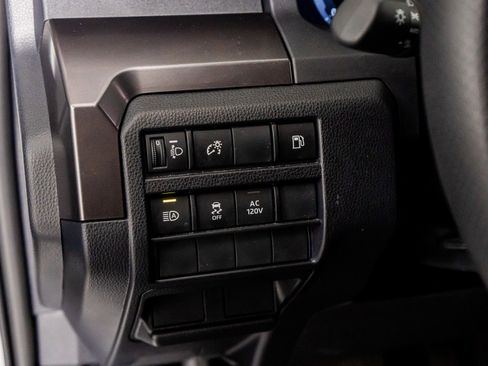 Used 2025 Toyota 4Runner TRD Off-Road image 42