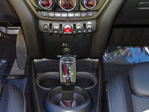 Used 2021 MINI Cooper Countryman S w/ Storage Package image 21