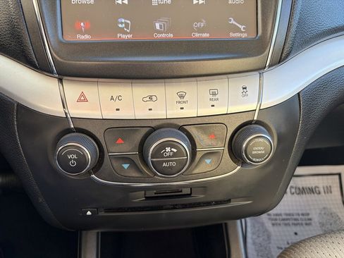 Used 2017 Dodge Journey SXT w/ Safe & Sound Group image 14