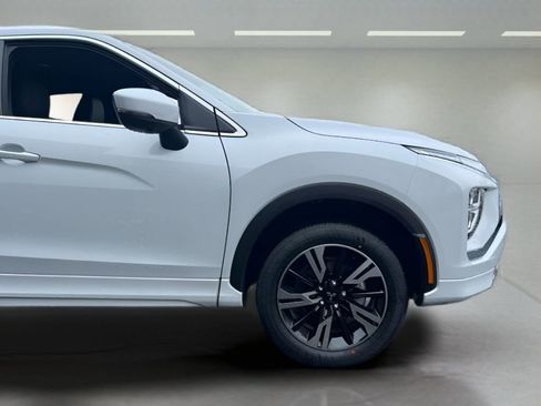 New 2026 Mitsubishi Eclipse Cross SEL AWD/4WD image 11