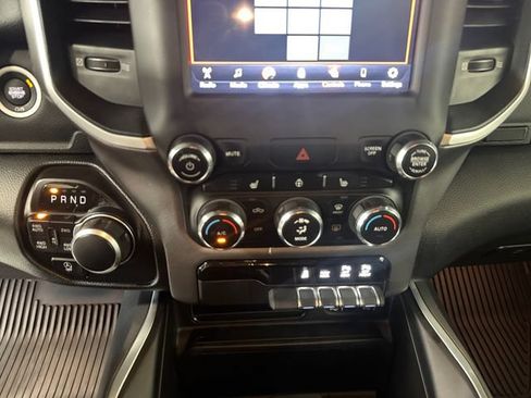 Used 2021 RAM 1500 Big Horn AWD/4WD image 3