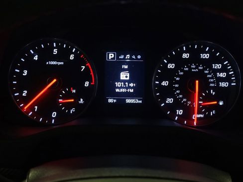 Used 2018 Hyundai Elantra Sport FWD image 23
