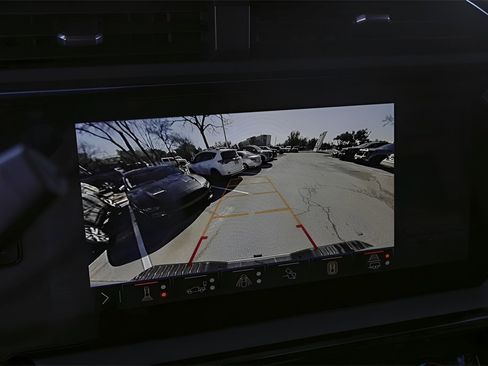 Used 2024 GMC Sierra 2500 AT4 w/ AT4 Premium Plus Package image 17