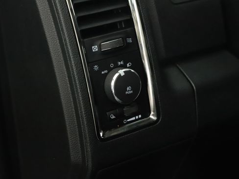 Used 2016 RAM 1500 Sport w/ Convenience Group image 9