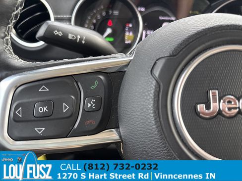 Used 2022 Jeep Wrangler Unlimited Sahara w/ Cold Weather Group image 19