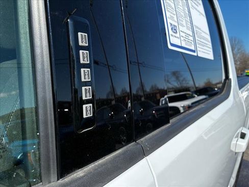 Used 2023 Ford F150 XLT w/ Equipment Group 302A High image 15