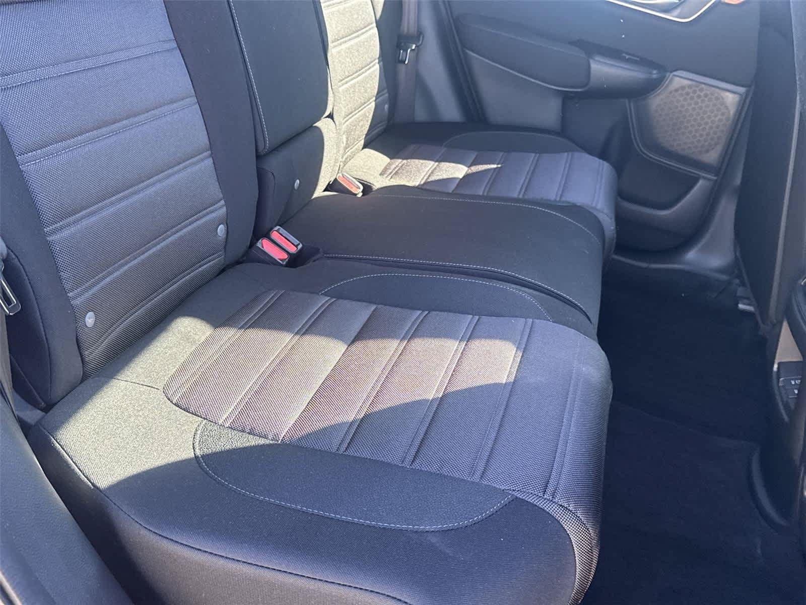 Used 2022 Honda CR-V EX image 16