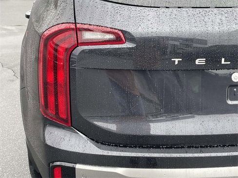 New 2025 Kia Telluride S image 14