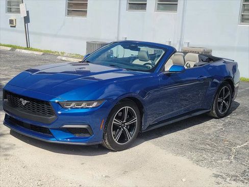Used 2024 Ford Mustang Premium RWD image 7