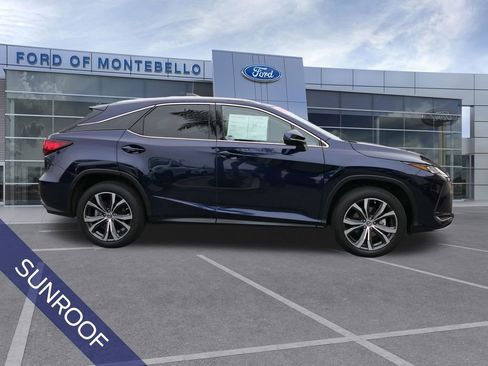Used 2022 Lexus RX 350 AWD w/ Premium Package image 2
