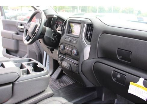 New 2025 Chevrolet Silverado 2500 W/T w/ WT Convenience Package image 25