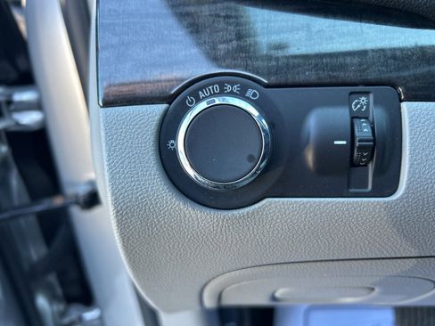 Used 2016 Buick Encore FWD image 18