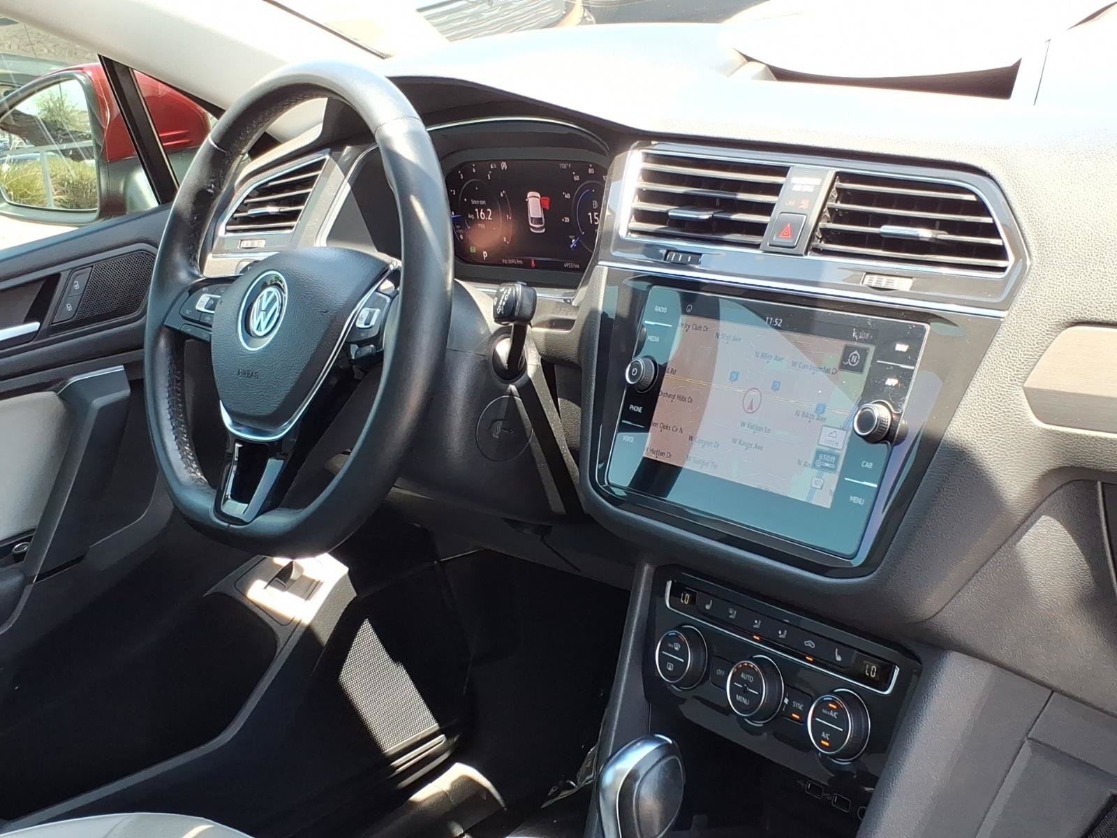 Used 2019 Volkswagen Tiguan SEL FWD image 13