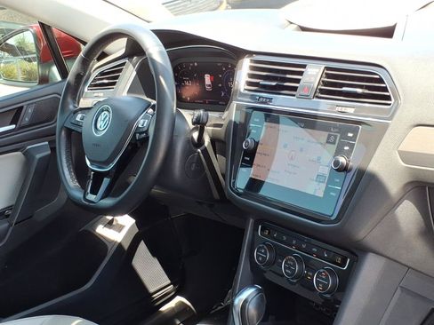 Used 2019 Volkswagen Tiguan SEL FWD image 13