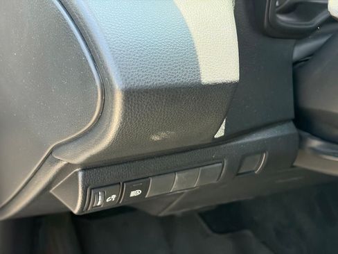 Used 2024 Toyota Corolla LE FWD image 6