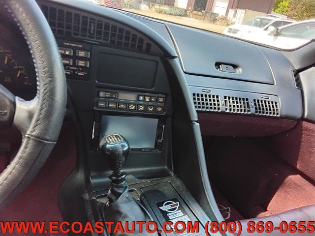 Used 1993 Chevrolet Corvette Coupe RWD image 13