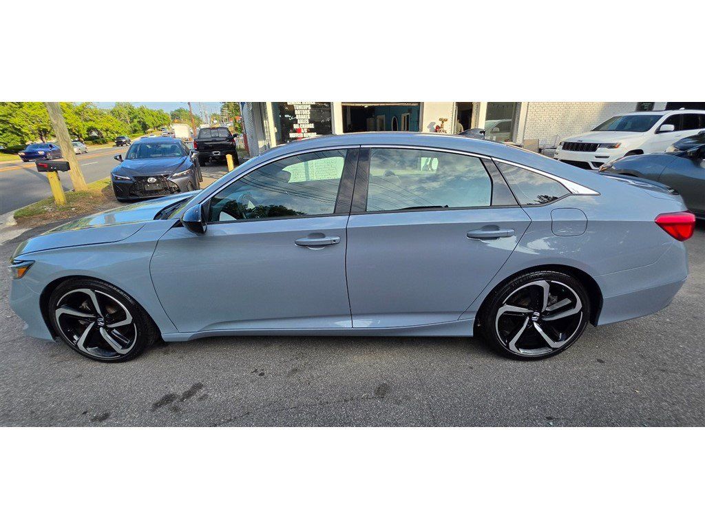 Used 2022 Honda Accord Sport image 11