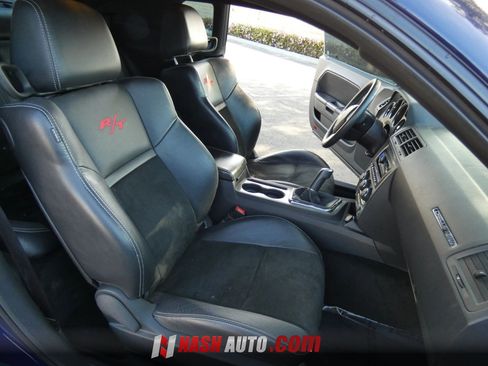 Used 2014 Dodge Challenger R/T RWD image 27