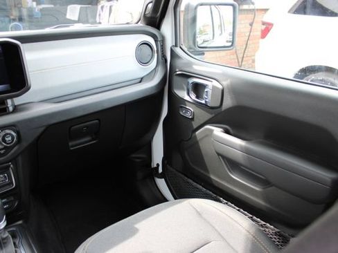Used 2025 Jeep Wrangler Unlimited Sport S 4xe AWD/4WD image 44