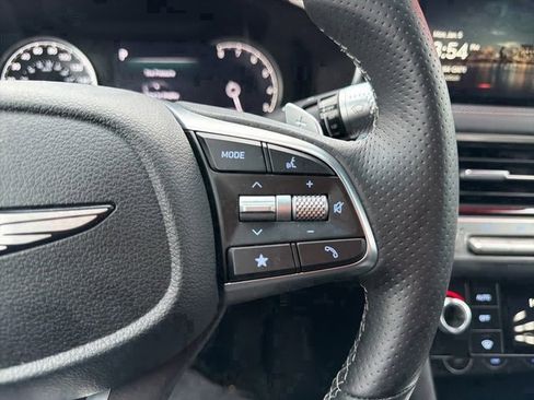 Used 2026 Genesis G70 2.5T image 21