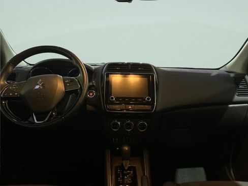 Used 2024 Mitsubishi Outlander Sport SE image 14