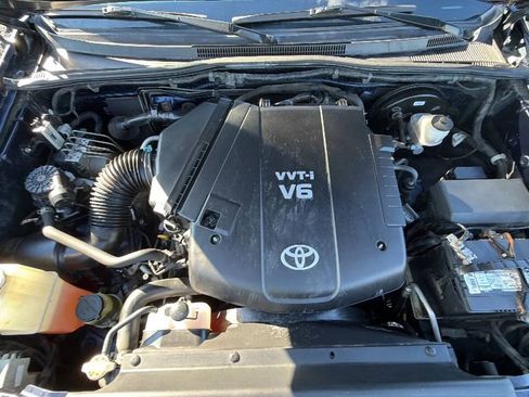 Used 2012 Toyota Tacoma 4x4 Double Cab w/ TRD Sport Pkg image 19