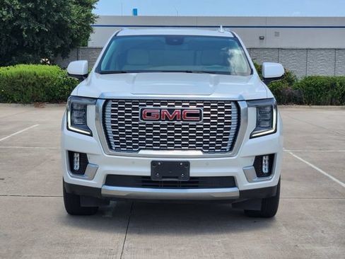 Used 2024 GMC Yukon Denali AWD/4WD image 2