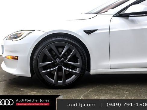 Used 2022 Tesla Model S Plaid image 10