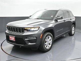 Used 2022 Jeep Grand Cherokee Limited AWD/4WD video 1