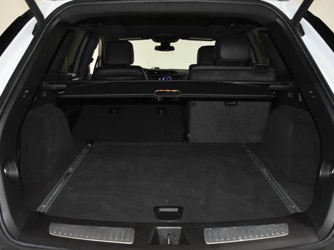 Used 2024 Cadillac XT5 Premium Luxury image 29