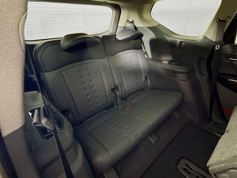 New 2026 Kia EV9 Wind image 35