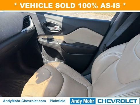 Used 2016 Jeep Cherokee Sport image 21