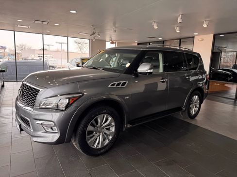 Used 2017 INFINITI QX80 4WD image 2