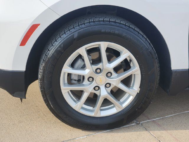 Used 2024 Chevrolet Equinox LS w/ LS Convenience Package FWD image 17