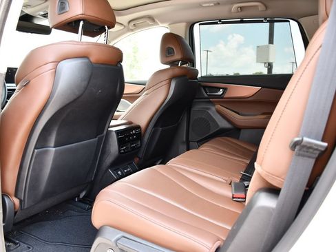 Certified 2023 Acura MDX SH-AWD w/ Technology Package image 17