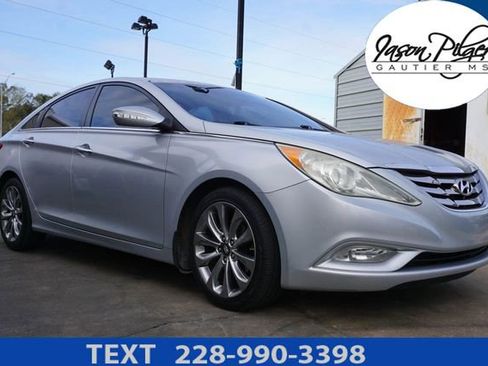 Used 2013 Hyundai Sonata Limited image 1