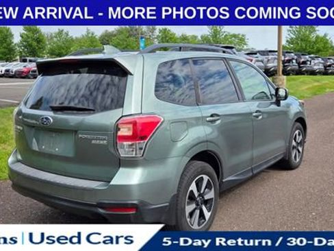 Used 2017 Subaru Forester 2.5i Premium AWD/4WD image 9