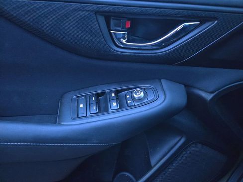 Used 2020 Subaru Outback Premium image 17