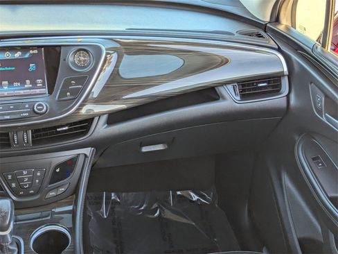 Used 2019 Buick Envision Essence image 15