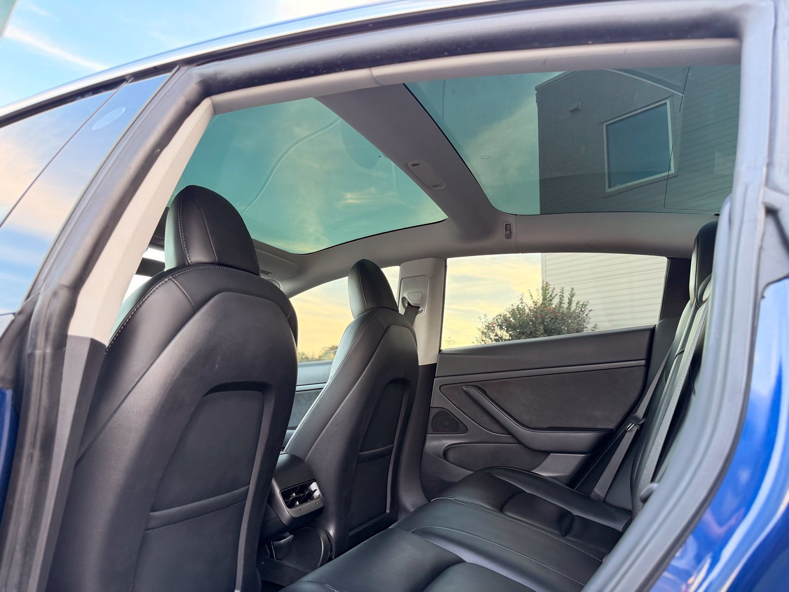 Used 2020 Tesla Model 3 Standard Range Plus RWD image 21